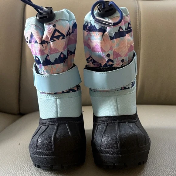 Columbia Toddler/Little Girl Winter Boots - Light Blue and Black 7 NWOT - Picture 3 of 5
